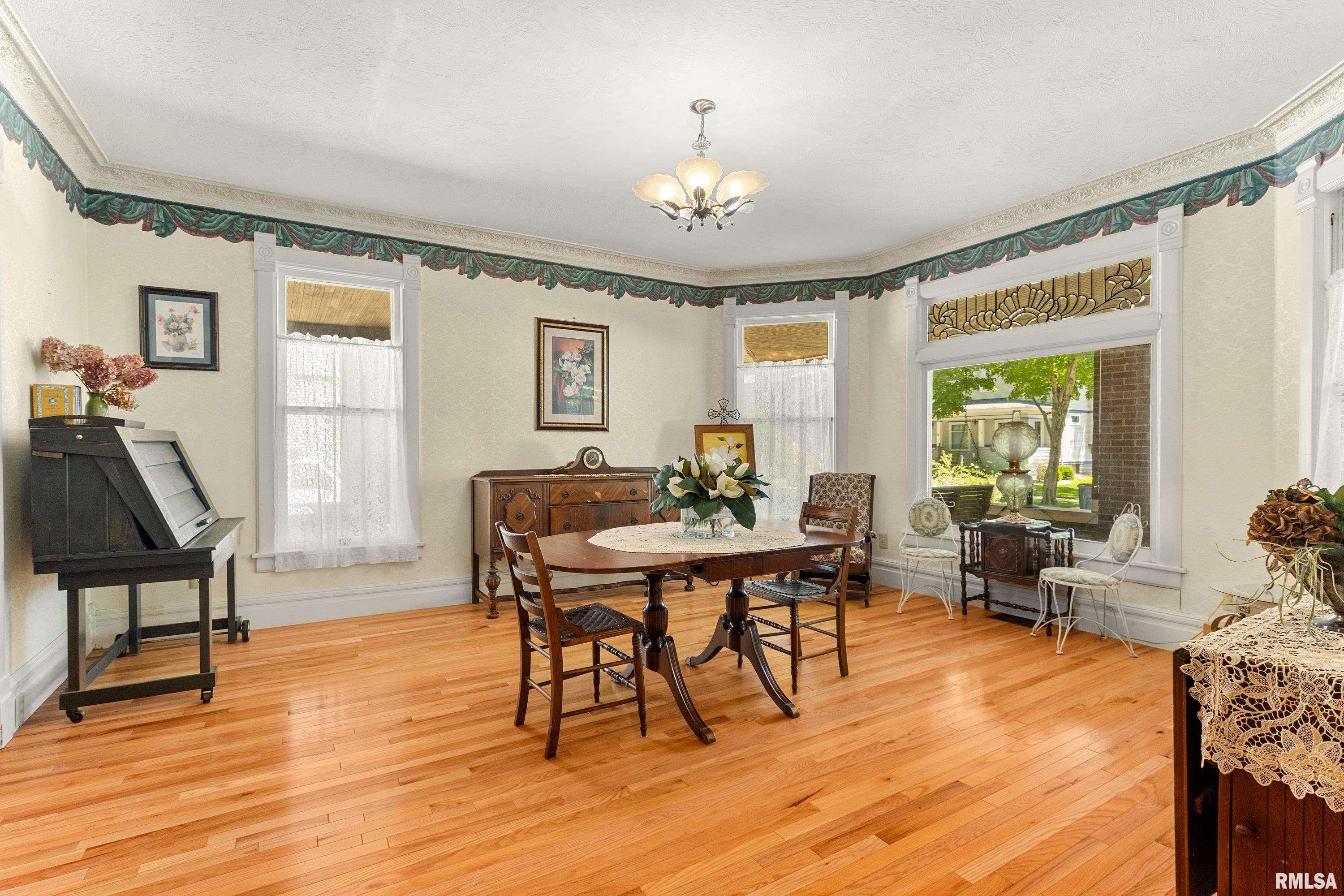 211 West 3rd Street Delavan, IL 61734 - Photo 20 of 61