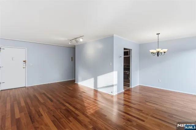 $289,900 | 20 Jefferson Street, Unit B10, Hackensack, NJ 07601