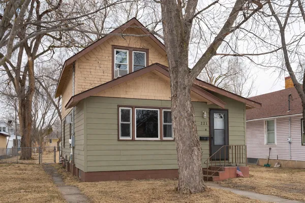 $140,000 | 221 25th Avenue North, St. Cloud, MN 56303