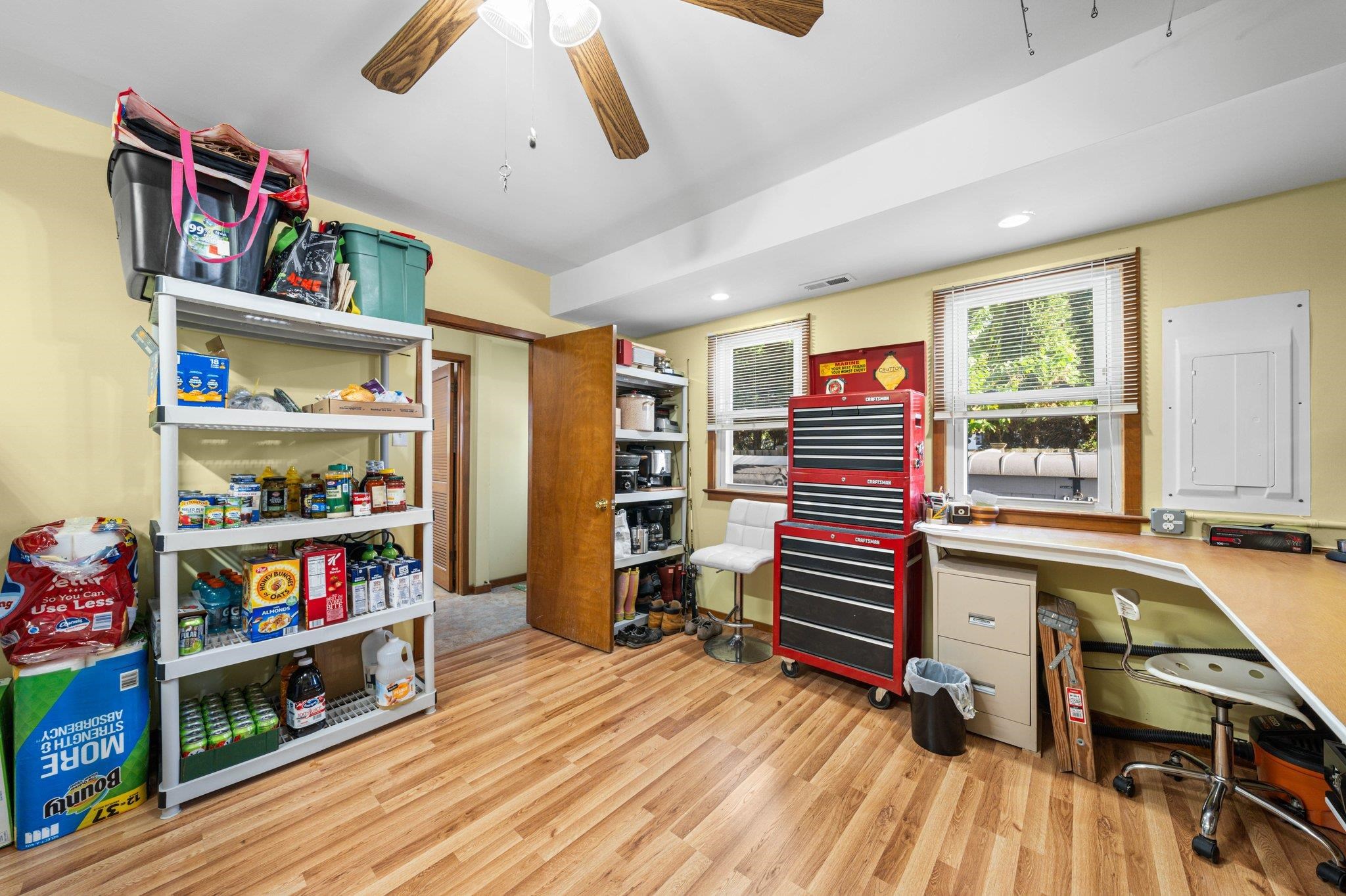 2754 1st Avalon, NJ 08202 - Photo 15 of 26 a bedroom with furniture and a book shelf