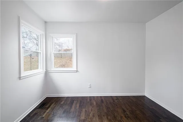 $189,900 | 3310 South 30th Street, St. Joseph, MO 64503