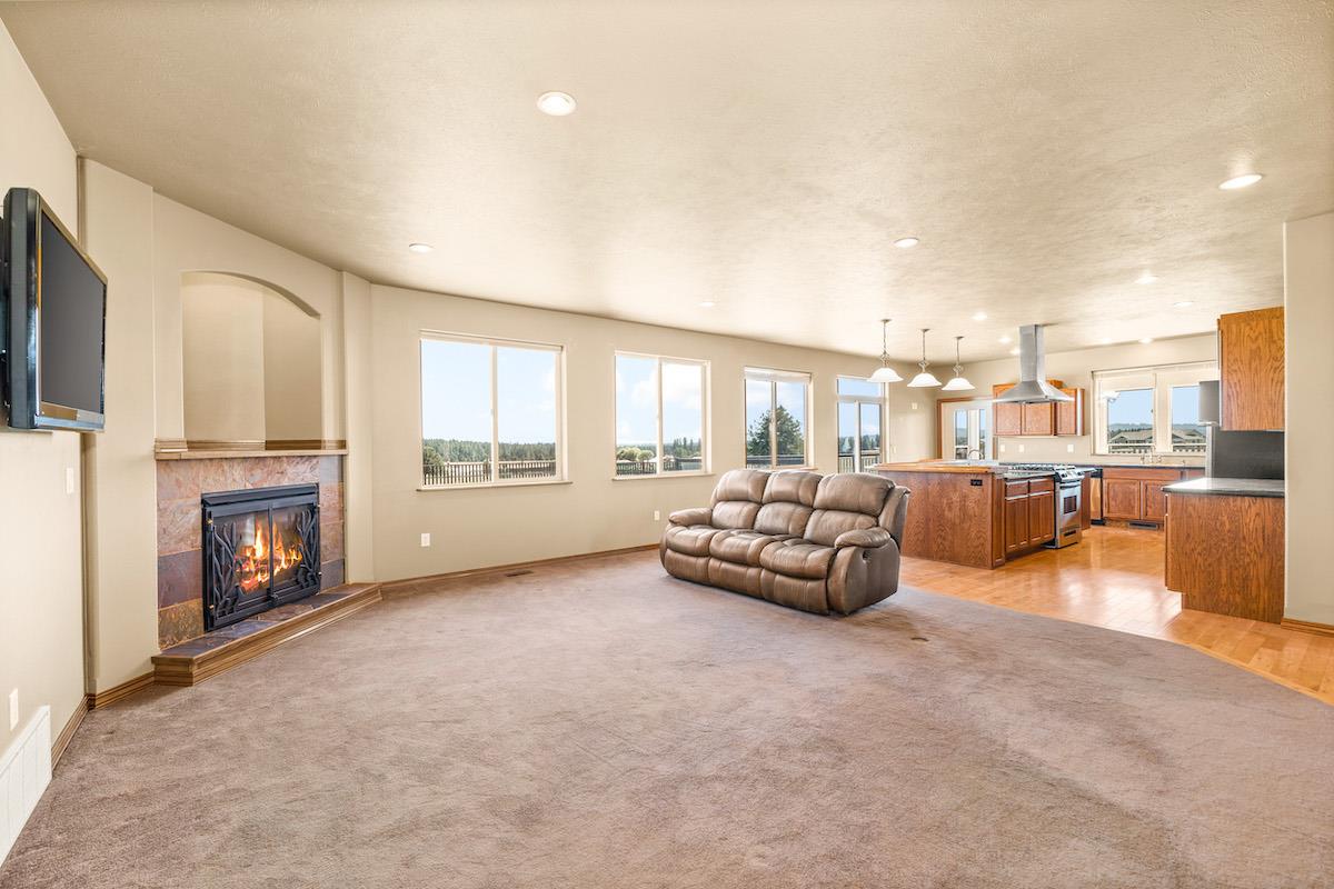 27509 North Monroe Road Deer Park, WA 99006 - Photo 10 of 50 Gallery Image 10