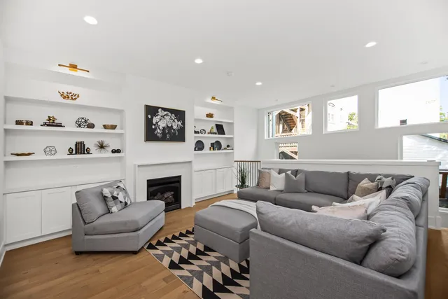 $1,299,999 | 3430 West Lyndale Street, Chicago, IL 60647