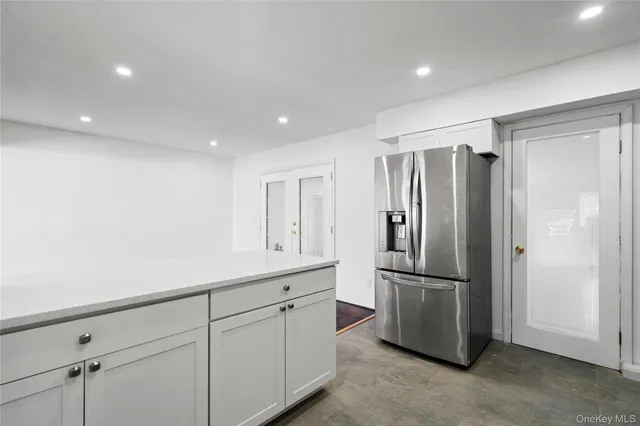 $699,000 | 10 30th Street, Wyandanch, NY 11798