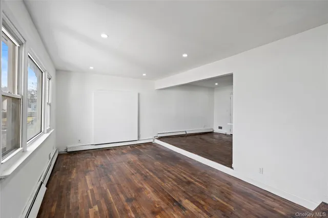 $699,000 | 10 30th Street, Wyandanch, NY 11798