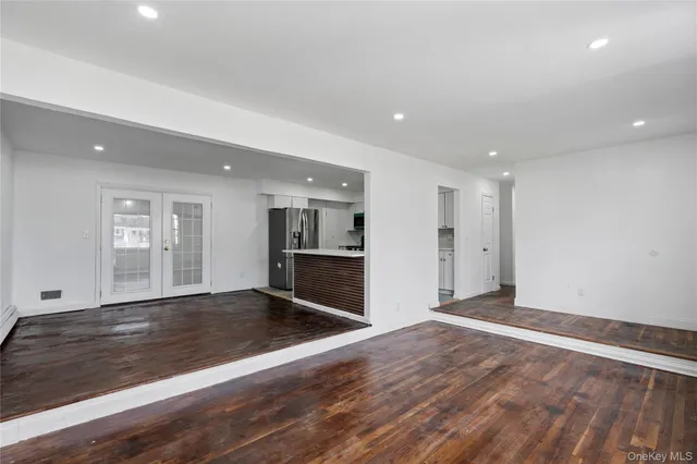 $699,000 | 10 30th Street, Wyandanch, NY 11798