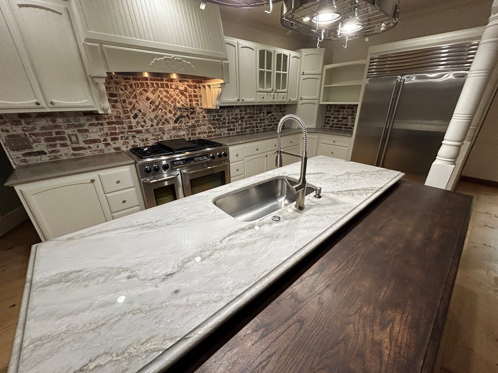 233 Twin Lakes Road Blue Ridge, GA 30513 - Photo 21 of 73 Gallery Image 21