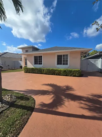 $3,500 | 894 Northwest 134th Place, Unit 894, Miami, FL 33182