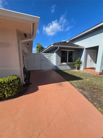 $3,500 | 894 Northwest 134th Place, Unit 894, Miami, FL 33182