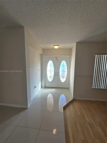 $3,500 | 894 Northwest 134th Place, Unit 894, Miami, FL 33182