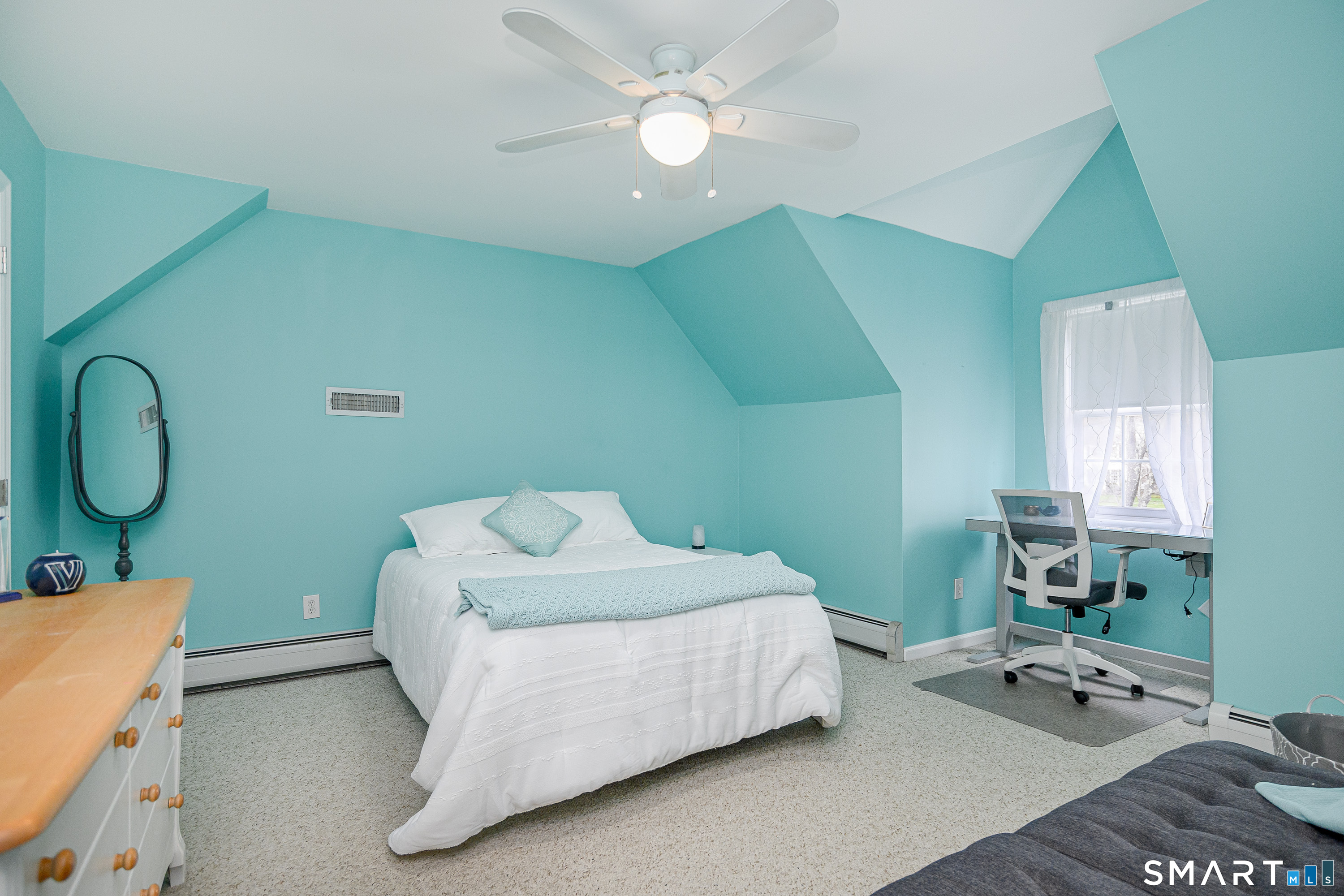 1 Whipstick Road New Fairfield, CT 06812 - Photo 20 of 40