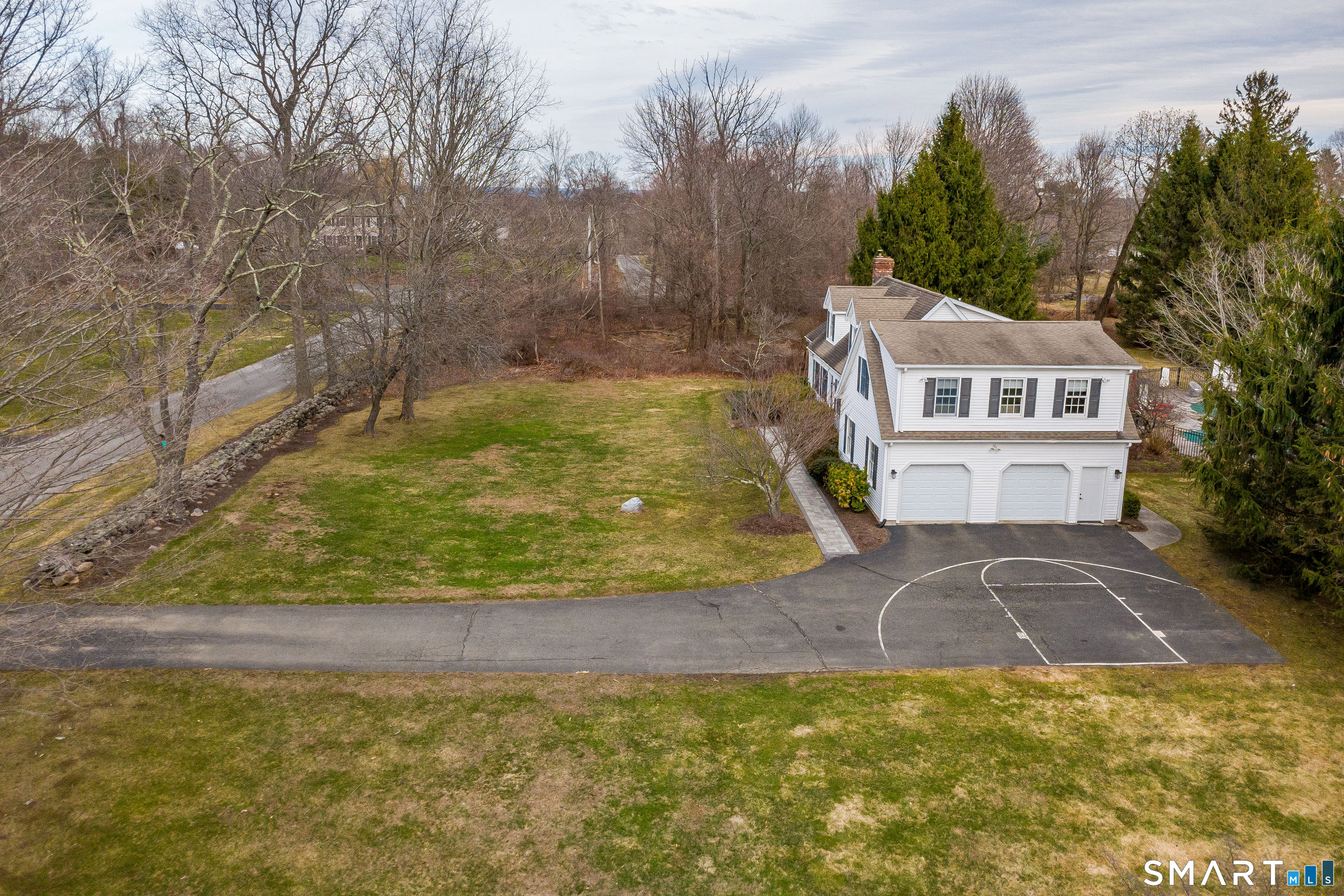 1 Whipstick Road New Fairfield, CT 06812 - Photo 31 of 40