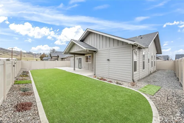 $780,000 | 1018 Warm Springs Drive, Wenatchee, WA 98801
