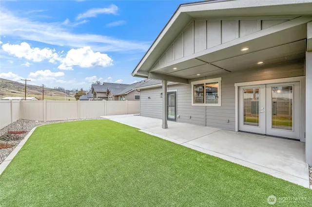 $780,000 | 1018 Warm Springs Drive, Wenatchee, WA 98801