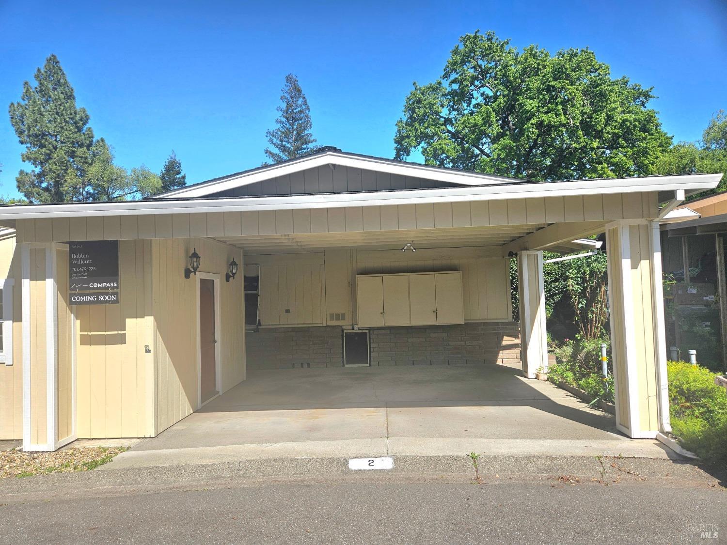 2 San Ardo Court St. Helena, CA 94574 - Photo 37 of 45 front view of a house