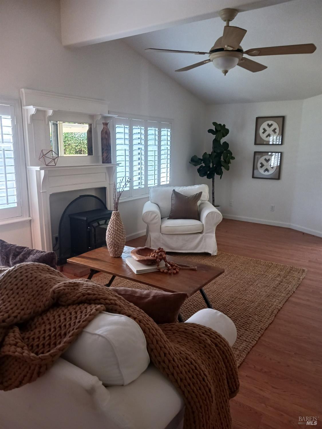 2 San Ardo Court St. Helena, CA 94574 - Photo 4 of 45 a bedroom with furniture and a fireplace