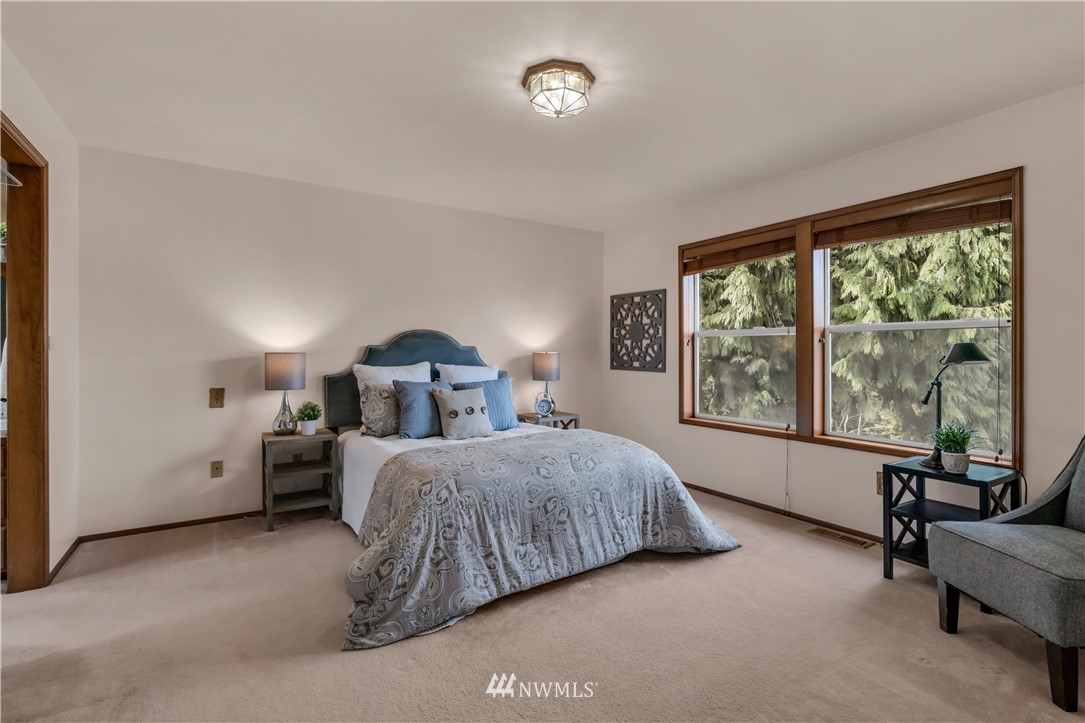 18510 28th Avenue Southeast Bothell, WA 98012 - Photo 14 of 25 Gallery Image 14