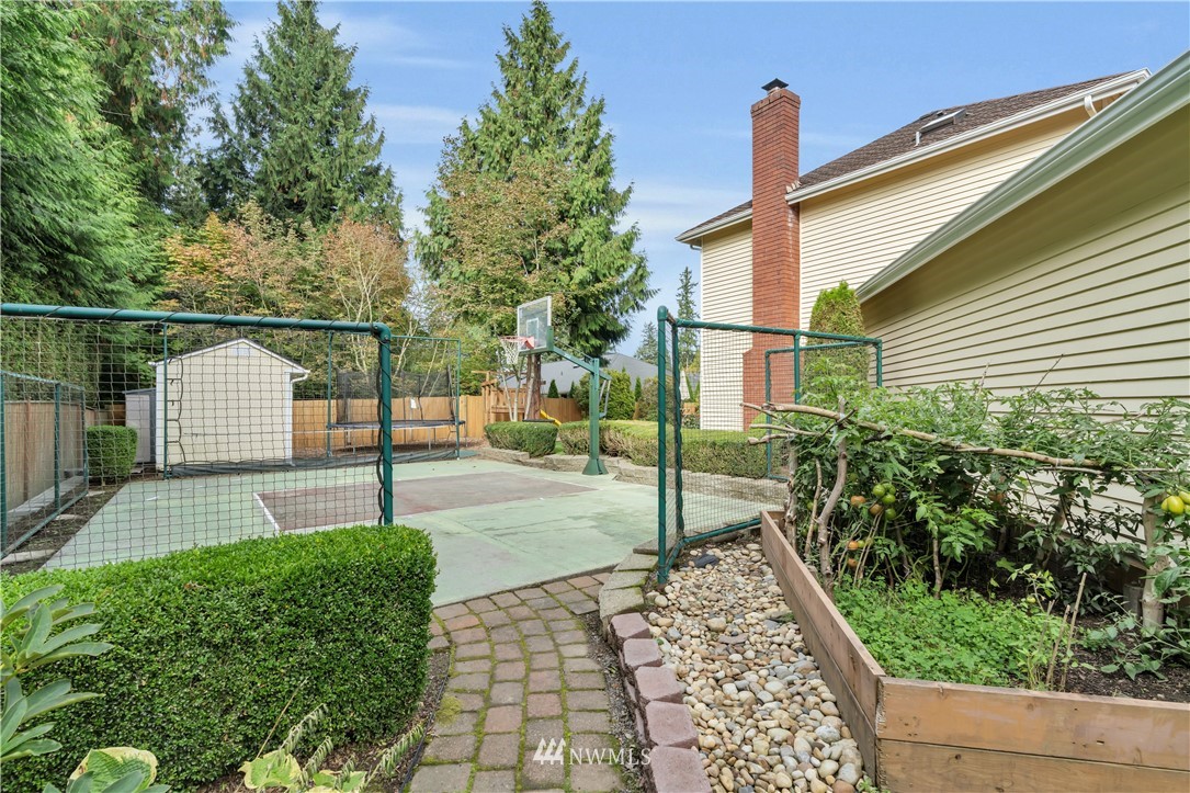 18510 28th Avenue Southeast Bothell, WA 98012 - Photo 22 of 25 Gallery Image 22