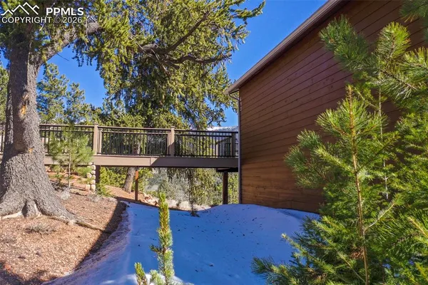 $495,000 | 493 Horseshoe Drive, Divide, CO 80814