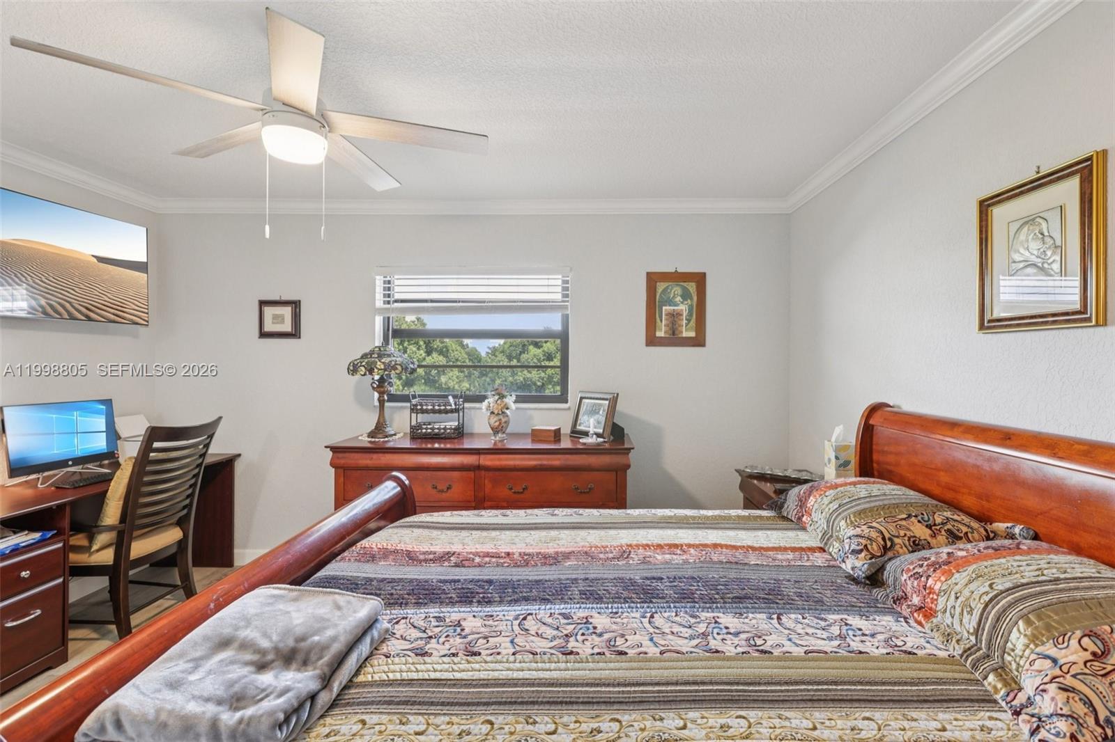 9170 Southwest 14th Street, Unit 4508 Boca Raton, FL 33428 - Photo 23 of 48 a living room with furniture and a rug