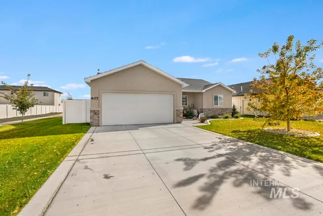 $379,999 | 607 Cheri Court, Kimberly, ID 83341