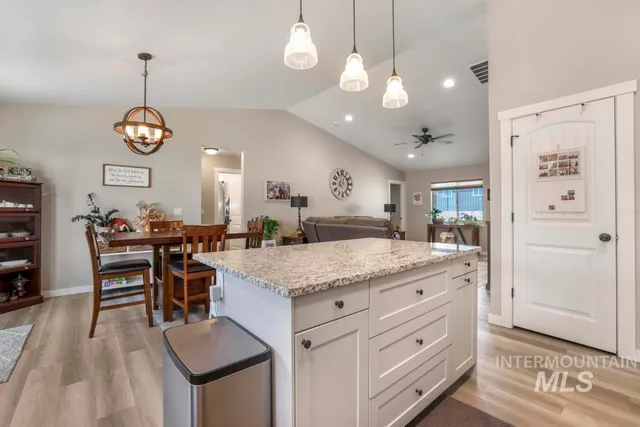 $379,999 | 607 Cheri Court, Kimberly, ID 83341