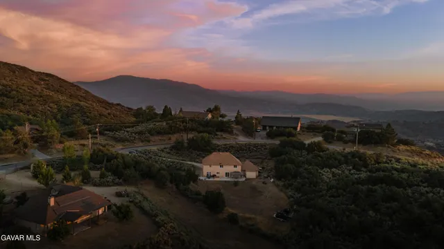 $439,000 | 24261 Jacaranda Drive, Tehachapi, CA 93561