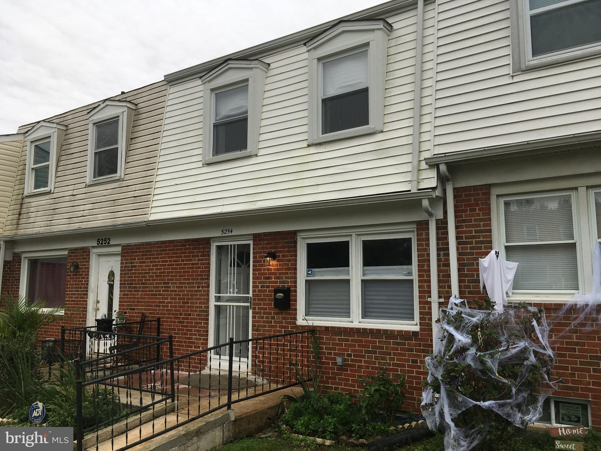 5254 Darien Road Baltimore, MD 21206 - Photo 1 of 11 Exterior - Front