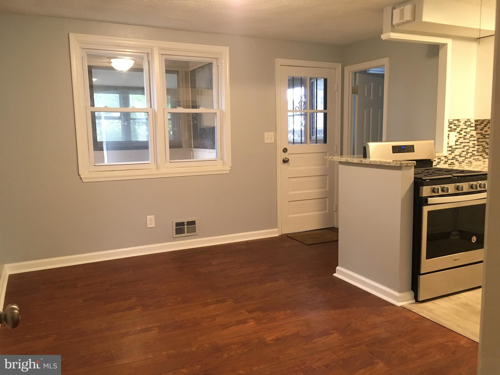 5254 Darien Road Baltimore, MD 21206 - Photo 2 of 11 Kitchen