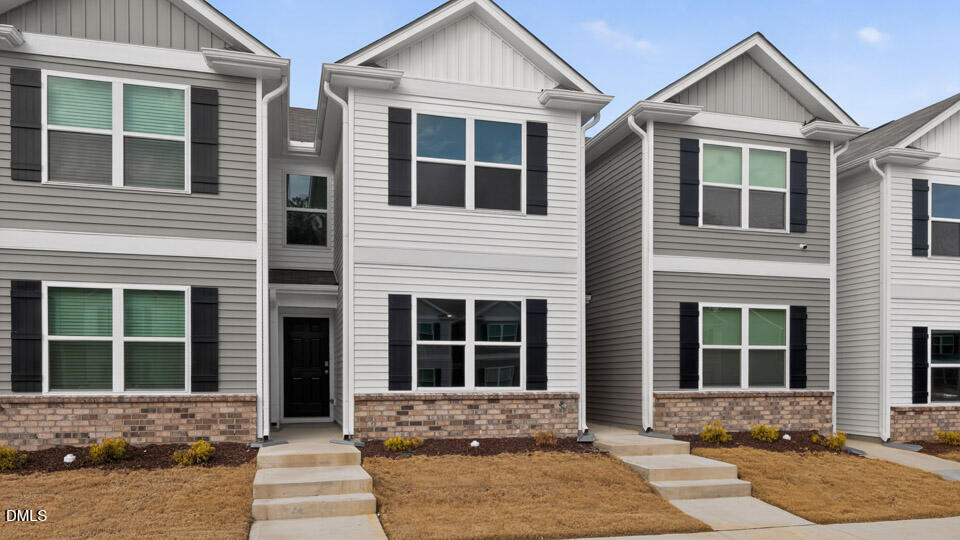 8531 Beckett Chase Way Raleigh, NC 27616 - Photo 3 of 38 thornton-townes-lot-58-003