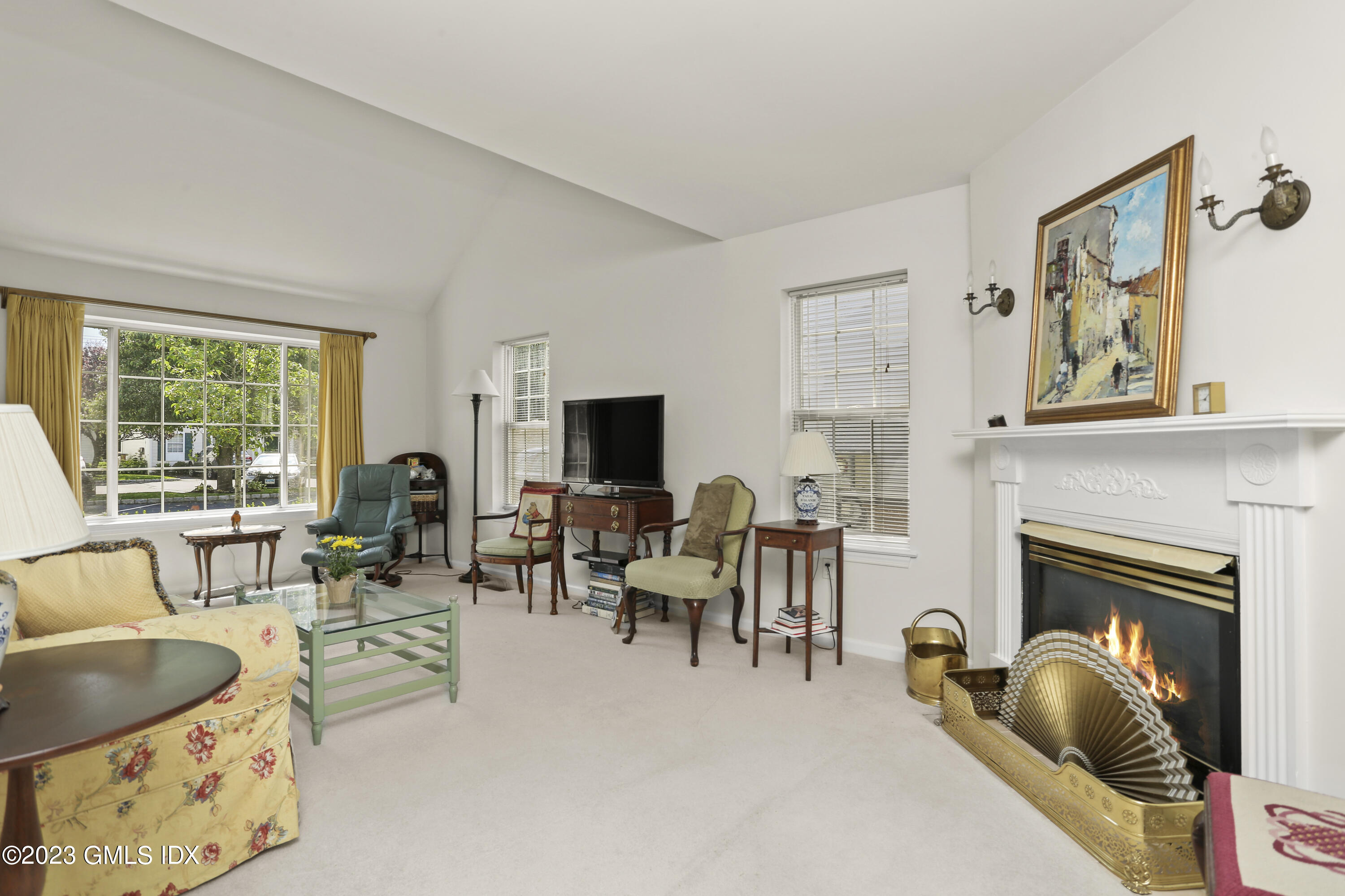 1 Shore Road, Unit 8 Stamford, CT 06902 - Photo 4 of 20 Living Room with Fireplace