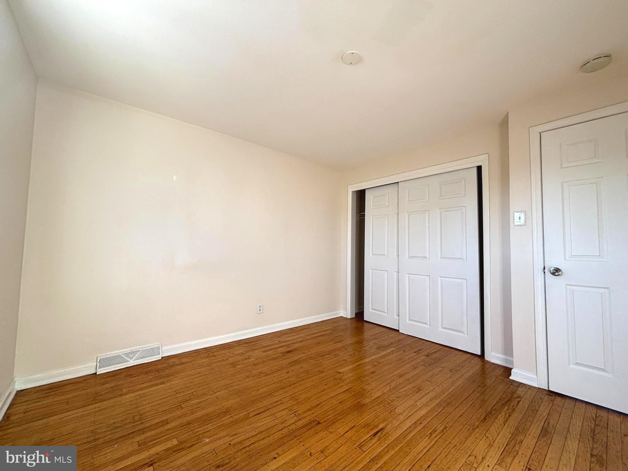 819 Creek Road, Unit B Bellmawr, NJ 08031 - Photo 11 of 15 Bedroom 2