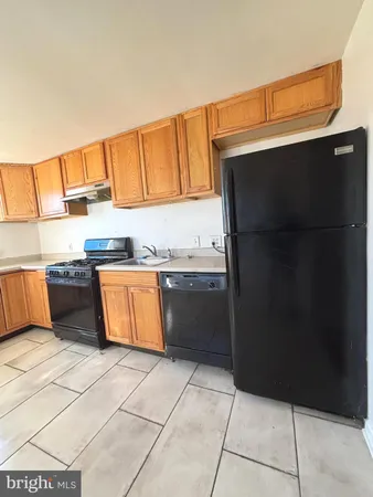 $1,800 | 819 Creek Road, Unit B, Bellmawr, NJ 08031