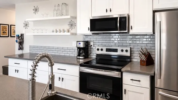 $539,900 | 3609 2nd Street, Unit 205, Long Beach, CA 90803