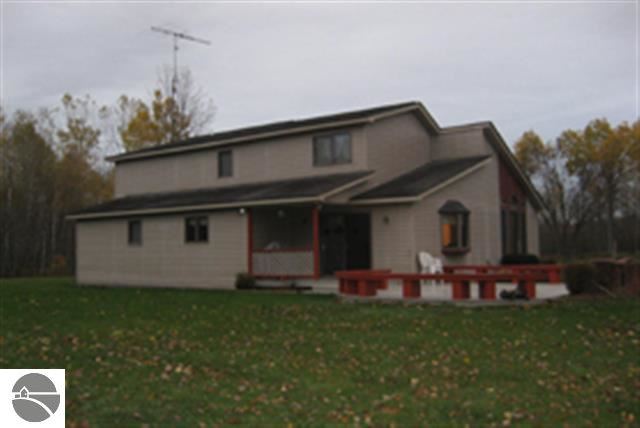 2275 North Tonkey Road Turner, MI 48765 - Photo 2 of 9 1787308-1.JPG