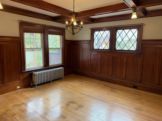 $589,900 | 269 Orange Street, Manchester, NH 03104