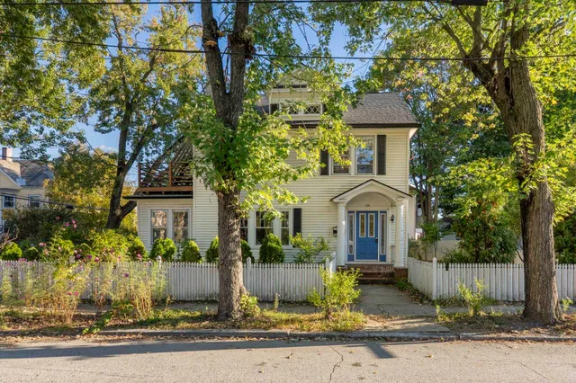 $589,900 | 269 Orange Street, Manchester, NH 03104