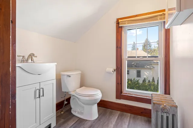 $589,900 | 269 Orange Street, Manchester, NH 03104