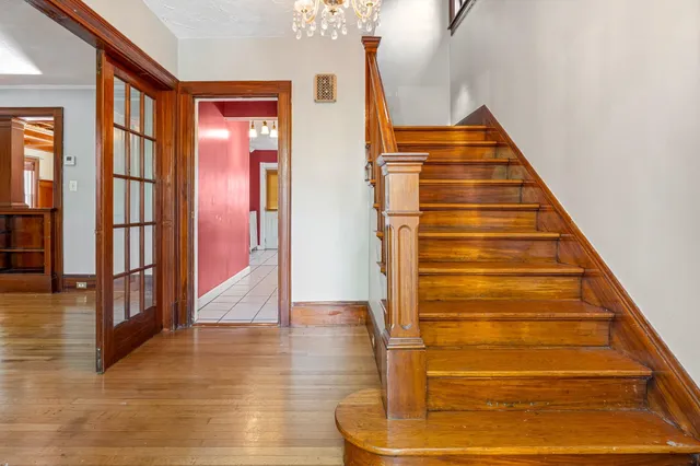 $589,900 | 269 Orange Street, Manchester, NH 03104