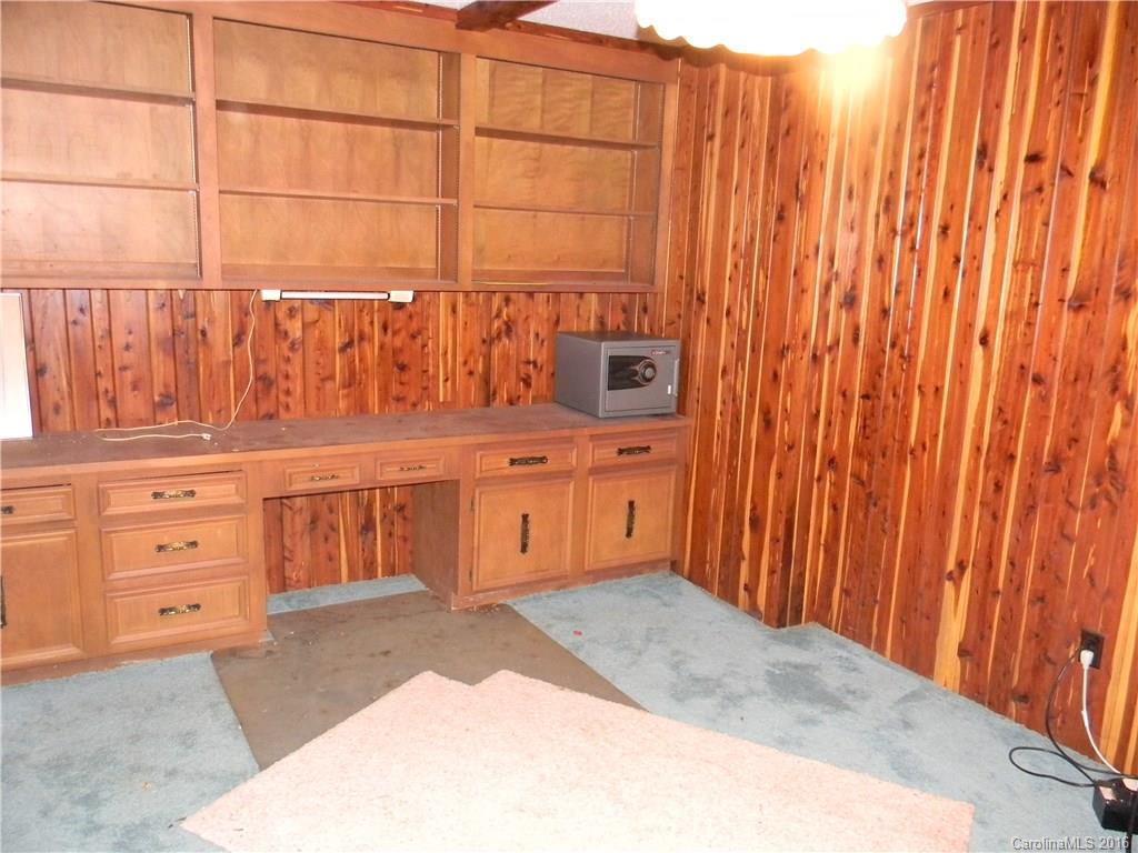 151 Springs Road Dallas, NC 28034 - Photo 3 of 23 Gallery Image 3