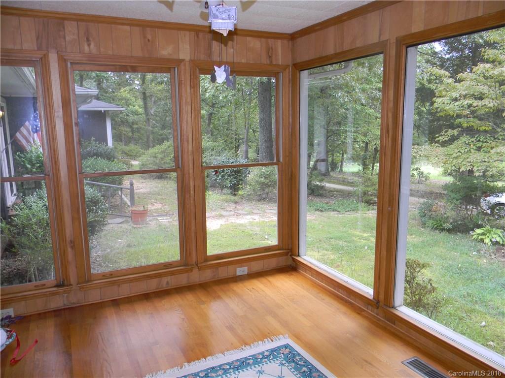 151 Springs Road Dallas, NC 28034 - Photo 4 of 23 Gallery Image 4
