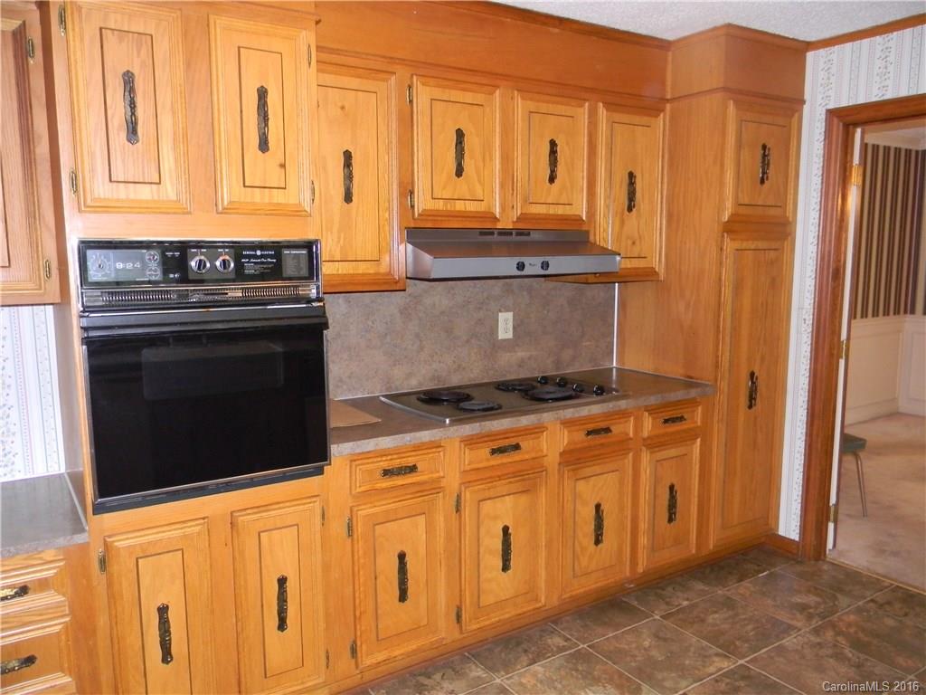 151 Springs Road Dallas, NC 28034 - Photo 5 of 23 Gallery Image 5