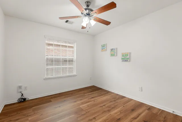 $2,200 | 2008 Golden Creek Lane, Richmond, TX 77469