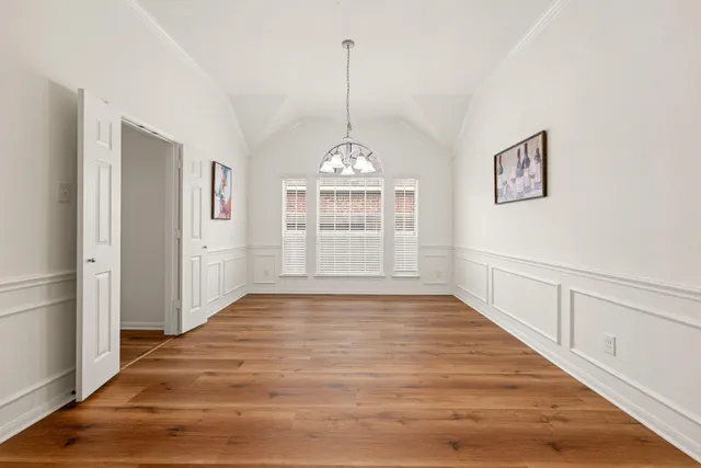 $2,200 | 2008 Golden Creek Lane, Richmond, TX 77469