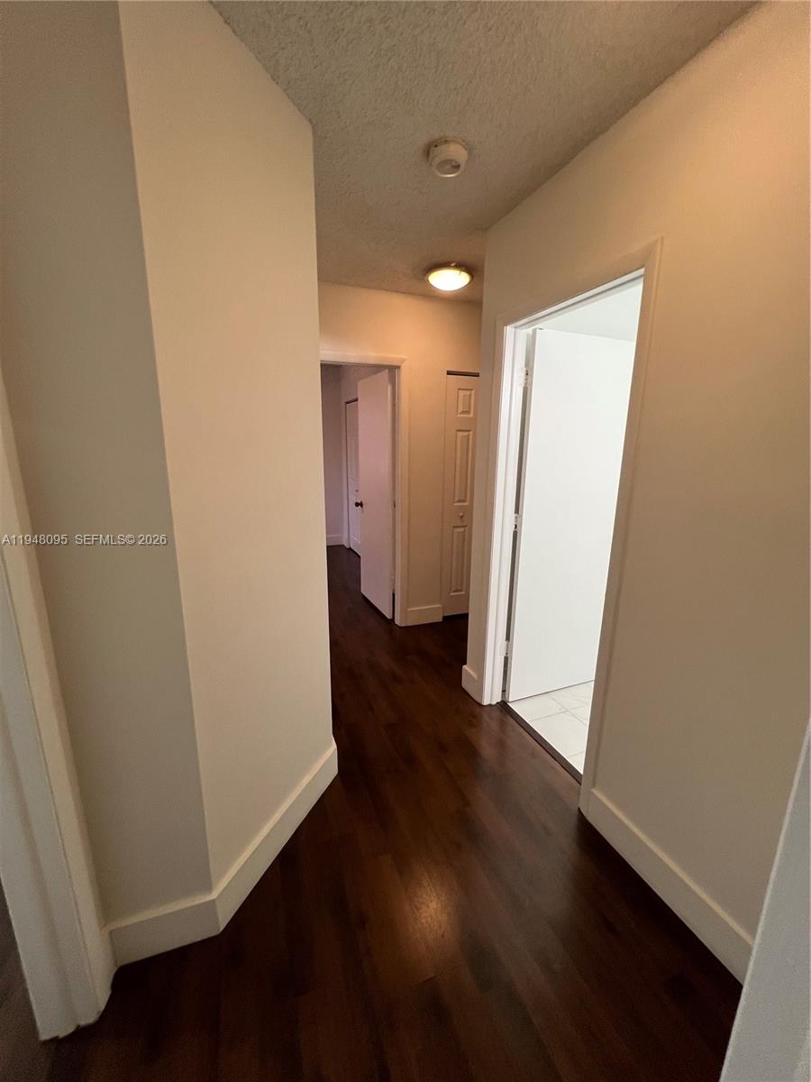 561 Racquet Club Road, Unit 21 Weston, FL 33326 - Photo 21 of 27