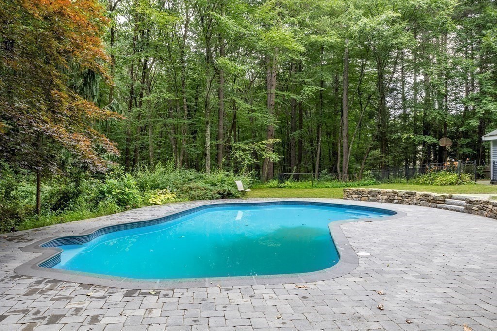 236 Newtown Road Acton, MA 01720 - Photo 27 of 31 Gallery Image 27