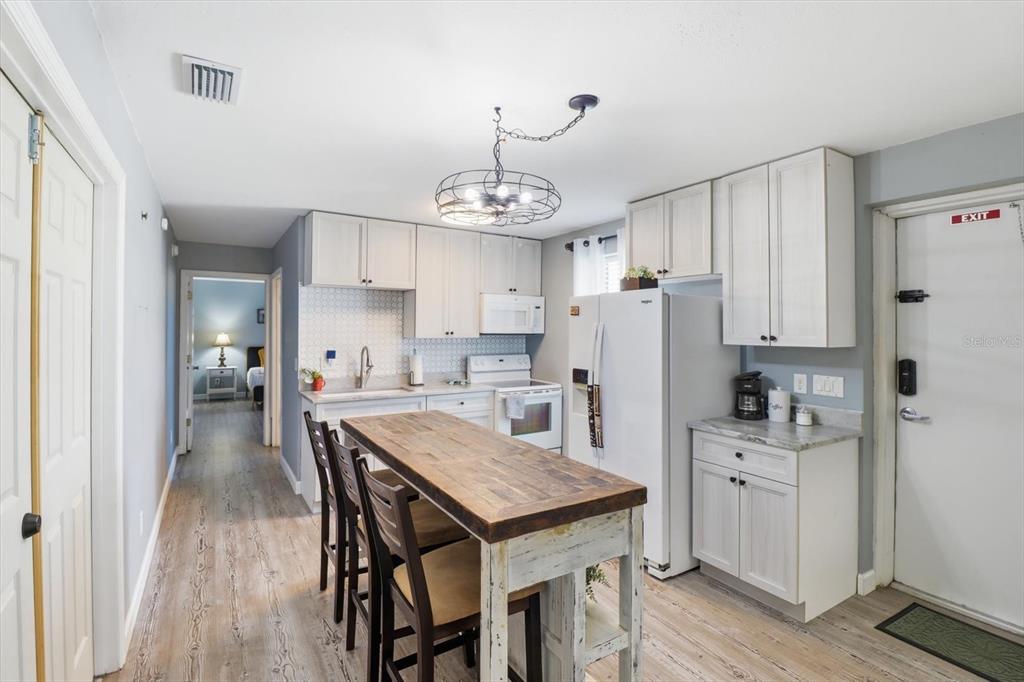 11752 Northeast Jacksonville Road Anthony, FL 32617 - Photo 9 of 21 Gallery Image 9