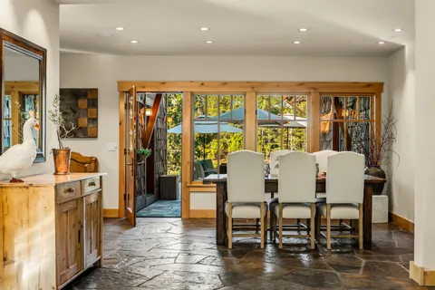 $3,200,000 | 13033 Camp Trail, Truckee, CA 96161