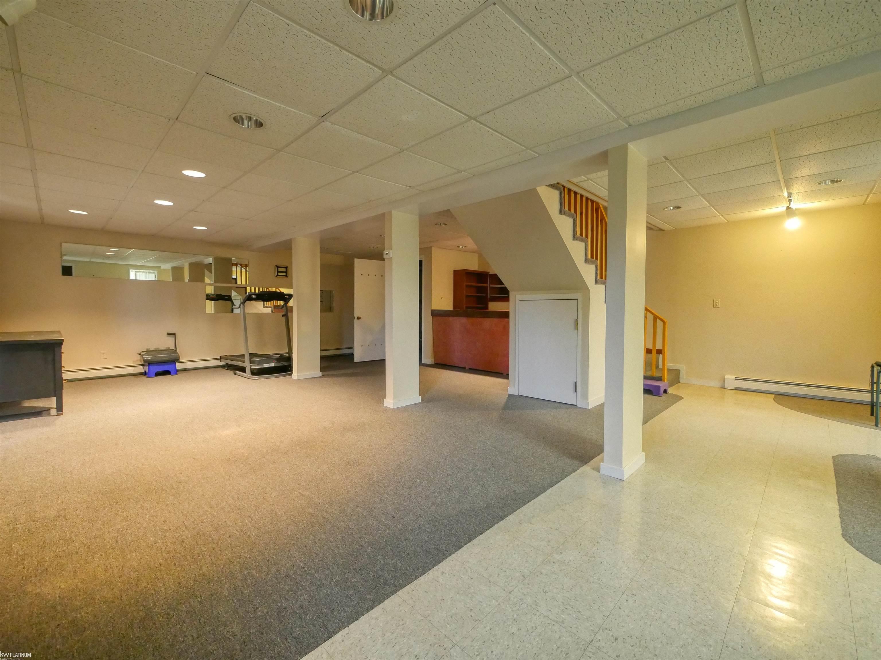 4089 Burtch Road Fort Gratiot, MI 48059 - Photo 22 of 30 50093924-21.JPG