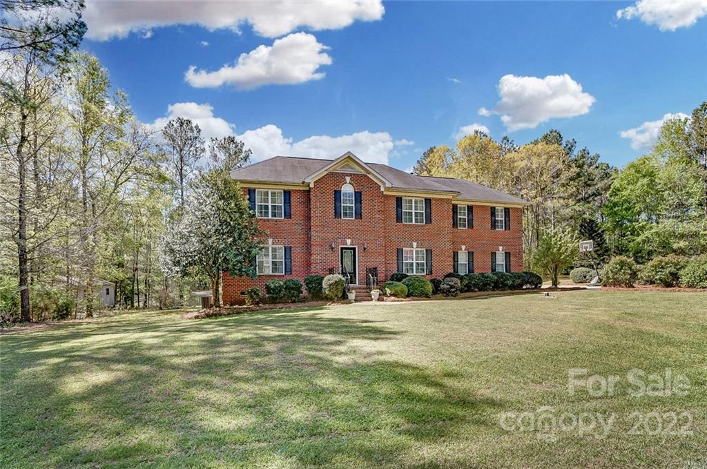 2030 Standing Timber Road Lancaster, SC 29720 - Photo 2 of 48 Gallery Image 2